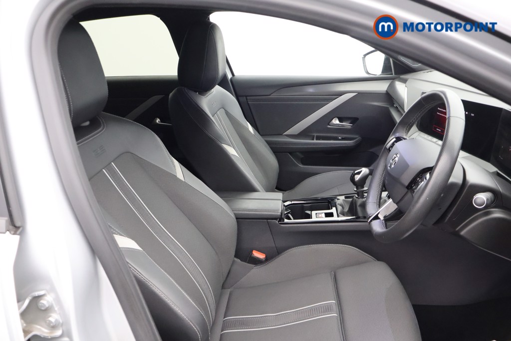 Vauxhall Astra GS Manual Petrol Hatchback - Stock Number (1682284) - 14th supplementary image
