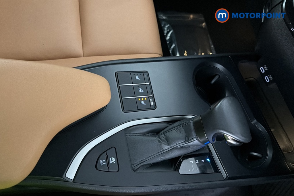 Lexus UX F-Sport Design Automatic Petrol-Electric Hybrid SUV - Stock Number (1682524) - 15th supplementary image