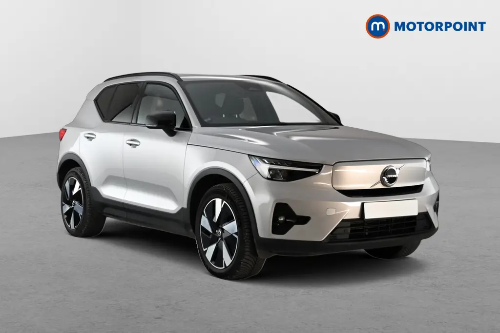 2023 Volvo XC40