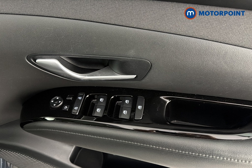 Hyundai Tucson Ultimate Automatic Petrol-Electric Hybrid SUV - Stock Number (1683365) - 19th supplementary image