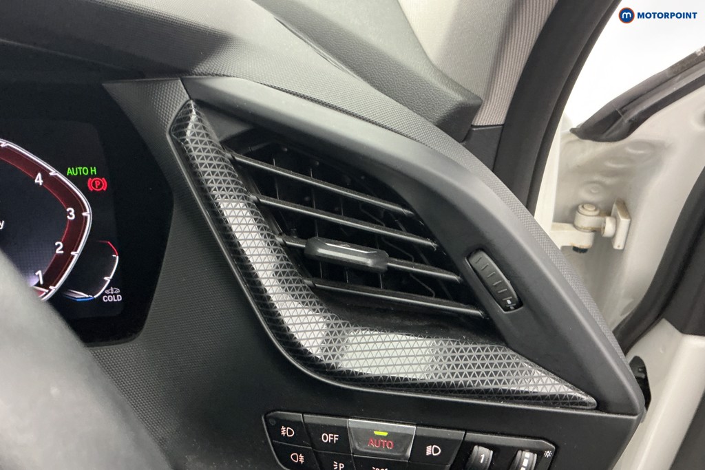 BMW 1 Series Sport Automatic Petrol Hatchback - Stock Number (1683676) - 18th supplementary image