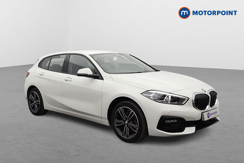 BMW 1 Series Sport Automatic Petrol Hatchback - Stock Number (1683676) - Drivers side front corner