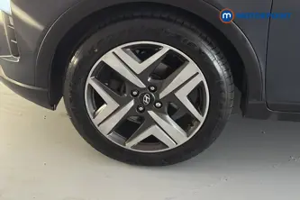 Hyundai Bayon Premium Manual Petrol SUV - Stock Number (1683749) - 44th supplementary image