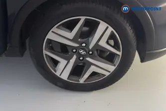 Hyundai Bayon Premium Manual Petrol SUV - Stock Number (1683749) - 47th supplementary image