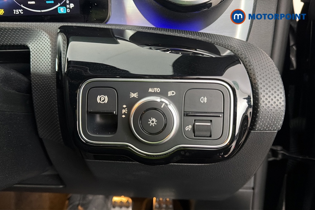 Mercedes-Benz CLA Amg Line Automatic Petrol Coupe - Stock Number (1683868) - 11th supplementary image