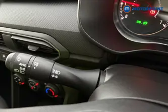 Dacia Sandero Essential Manual Petrol Hatchback - Stock Number (1684187) - 5th supplementary image