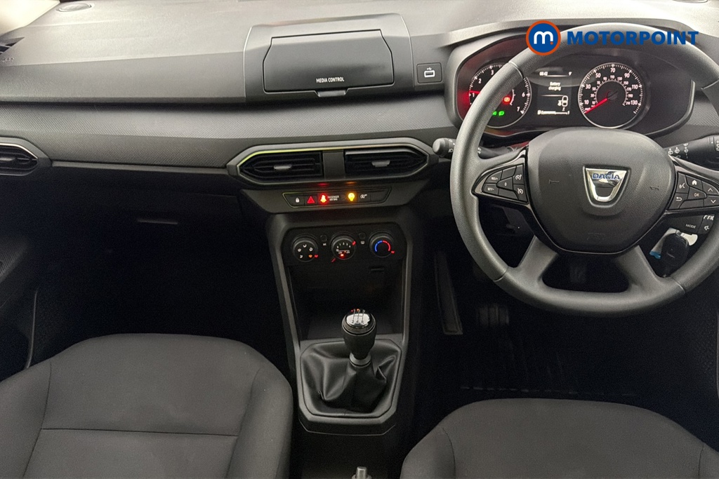 Dacia Sandero Essential Manual Petrol Hatchback - Stock Number (1684187) - 1st supplementary image