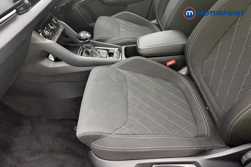 Skoda Karoq Sportline Automatic Petrol SUV - Stock Number (1684632) - 8th supplementary image