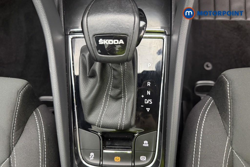 Skoda Karoq Sportline Automatic Petrol SUV - Stock Number (1684632) - 43rd supplementary image