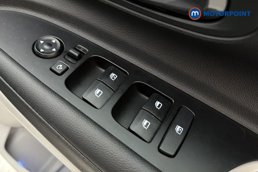 Hyundai I20 Tech Line Automatic Petrol Hatchback - Stock Number (1684685) - 19th supplementary image