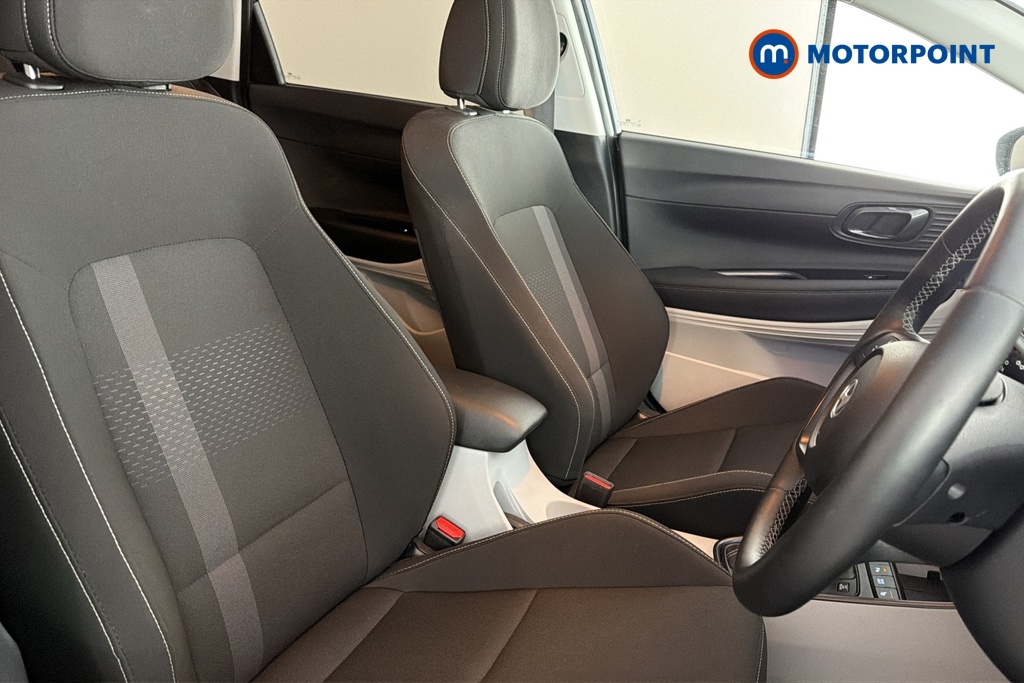 Hyundai I20 Tech Line Automatic Petrol Hatchback - Stock Number (1684685) - 22nd supplementary image