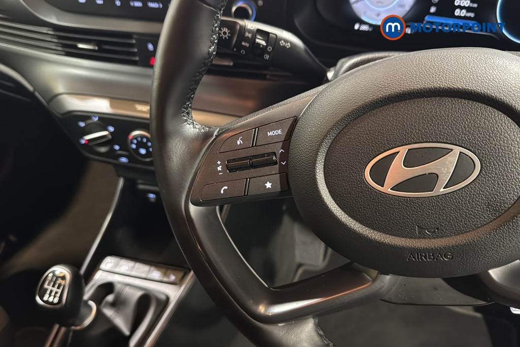 Hyundai I20 Black Line Manual Petrol Hatchback - Stock Number (1684707) - 4th supplementary image