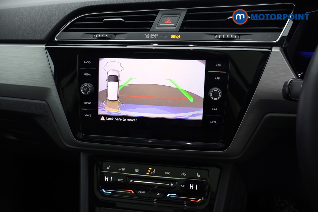 Volkswagen Touran Match Manual Petrol People Carrier - Stock Number (1685096) - 9th supplementary image