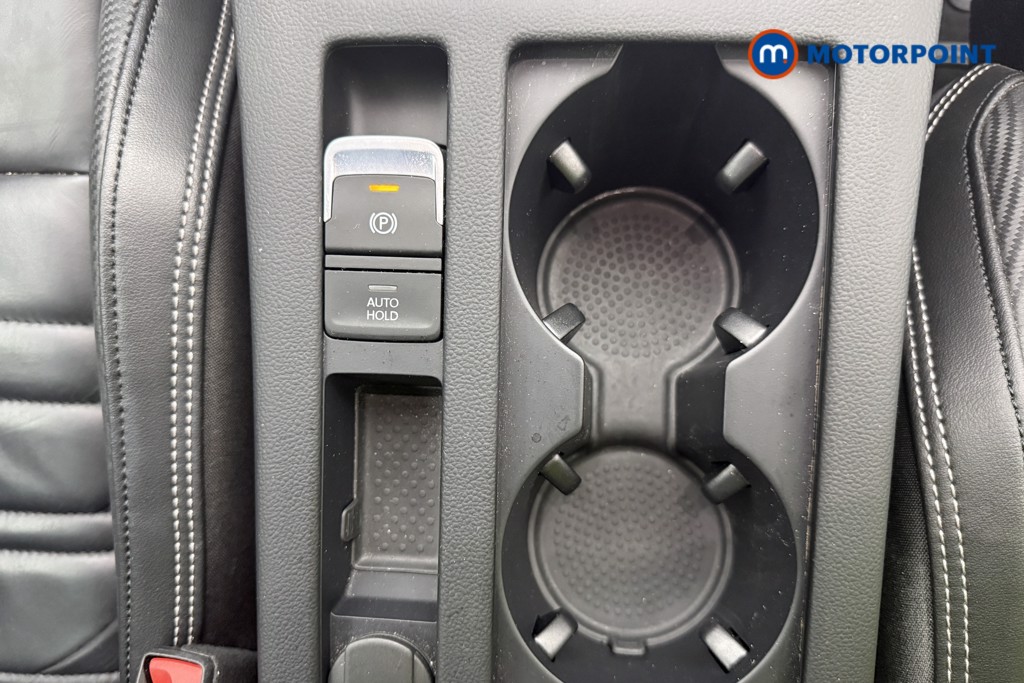 Volkswagen Passat R-Line Automatic Petrol Estate - Stock Number (1685311) - 38th supplementary image