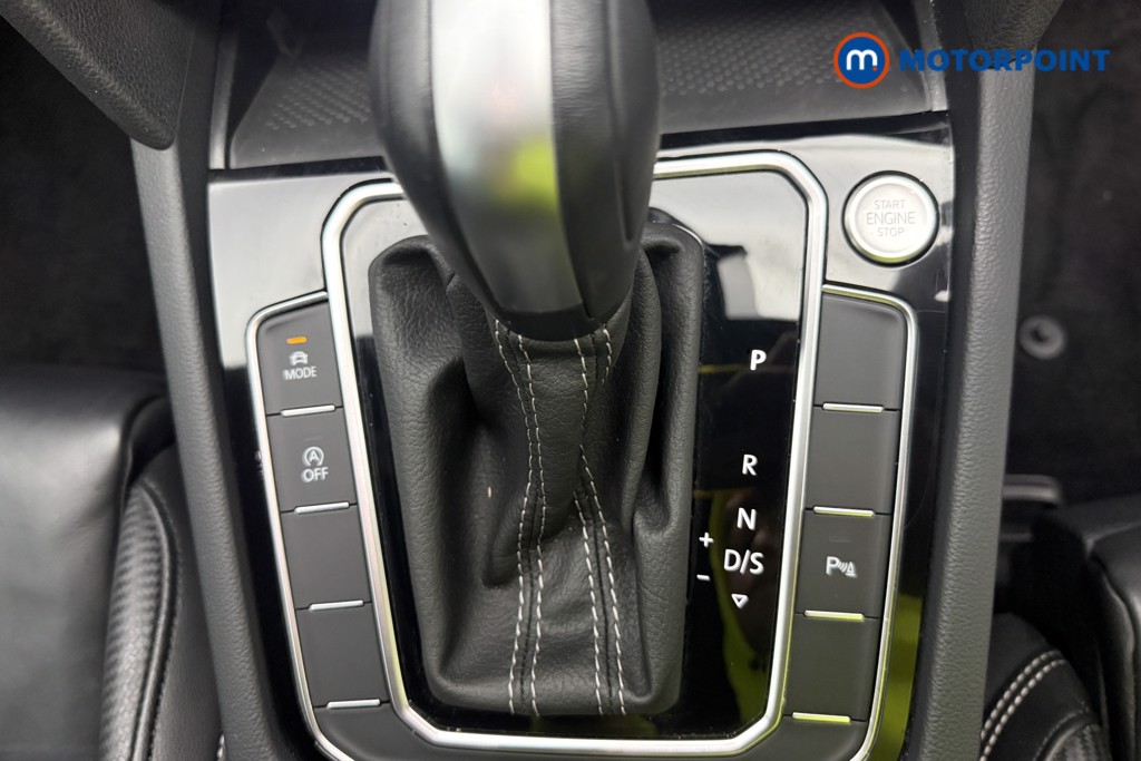 Volkswagen Passat R-Line Automatic Petrol Estate - Stock Number (1685311) - 40th supplementary image