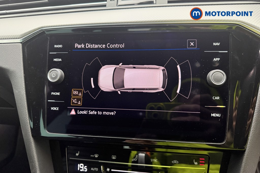 Volkswagen Passat R-Line Automatic Petrol Estate - Stock Number (1685311) - 42nd supplementary image