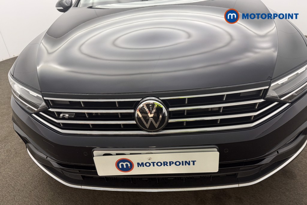 Volkswagen Passat R-Line Automatic Petrol Estate - Stock Number (1685311) - 1st supplementary image