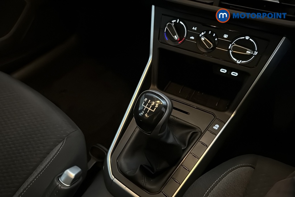 Volkswagen Polo Life Manual Petrol Hatchback - Stock Number (1685407) - 15th supplementary image