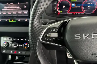 Skoda Karoq Sportline Edition Automatic Petrol SUV - Stock Number (1685612) - 4th supplementary image