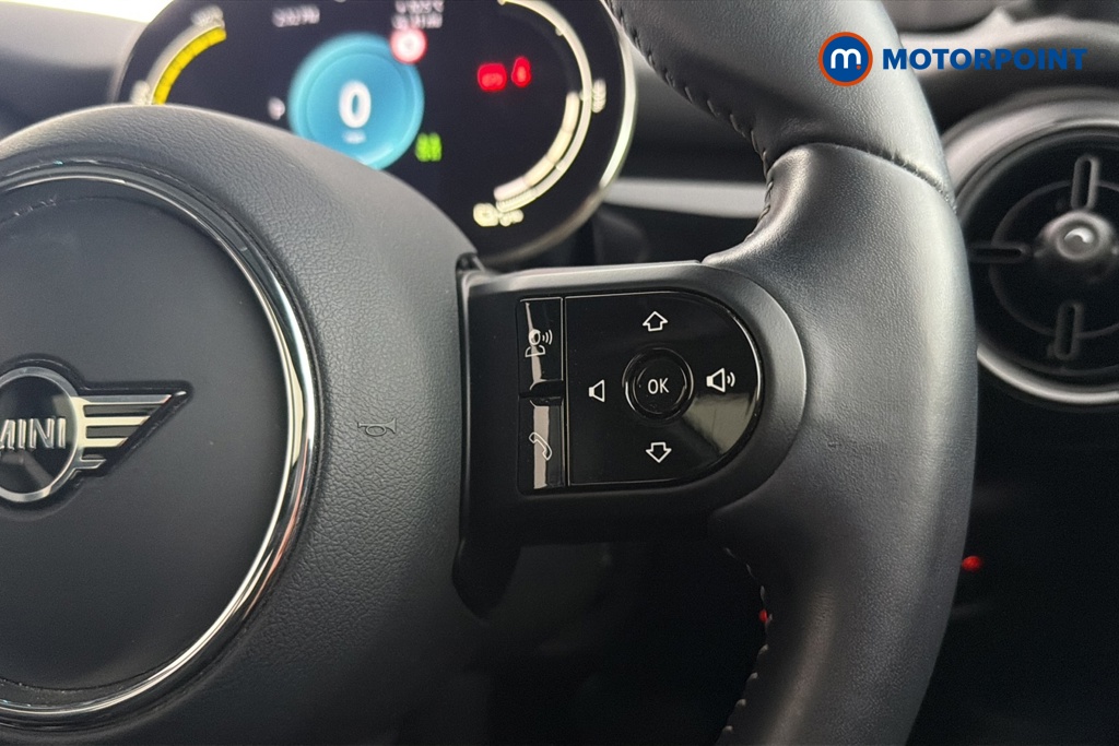 Mini Hatchback Cooper S Level 3 Automatic Electric Hatchback - Stock Number (1685698) - 3rd supplementary image