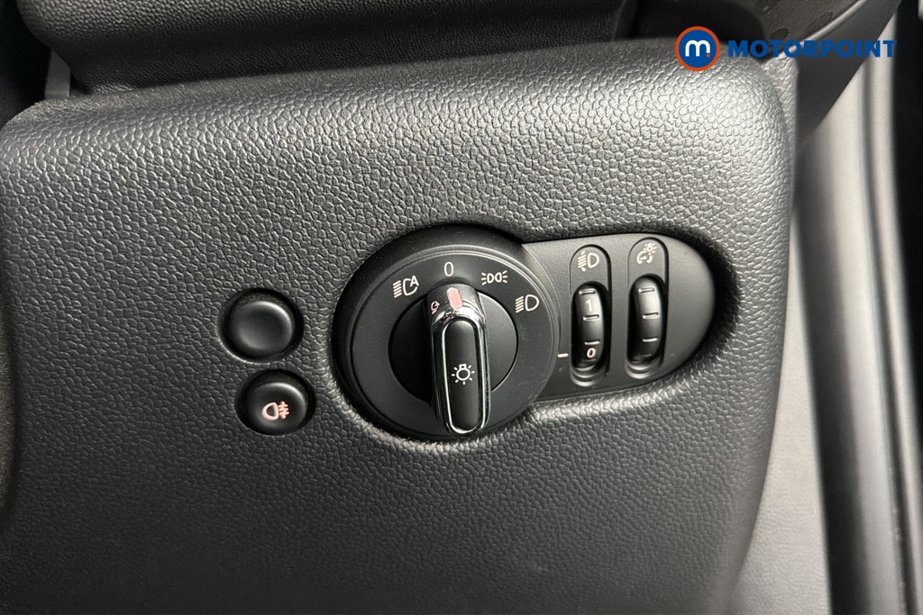 Mini Hatchback Cooper S Level 3 Automatic Electric Hatchback - Stock Number (1685698) - 11th supplementary image