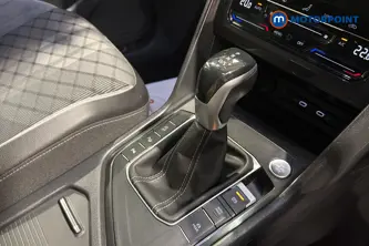 Volkswagen Tiguan R-Line Automatic Petrol SUV - Stock Number (1685807) - 15th supplementary image