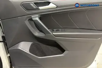 Volkswagen Tiguan R-Line Automatic Petrol SUV - Stock Number (1685807) - 18th supplementary image