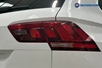 Volkswagen Tiguan R-Line Automatic Petrol SUV - Stock Number (1685807) - 36th supplementary image