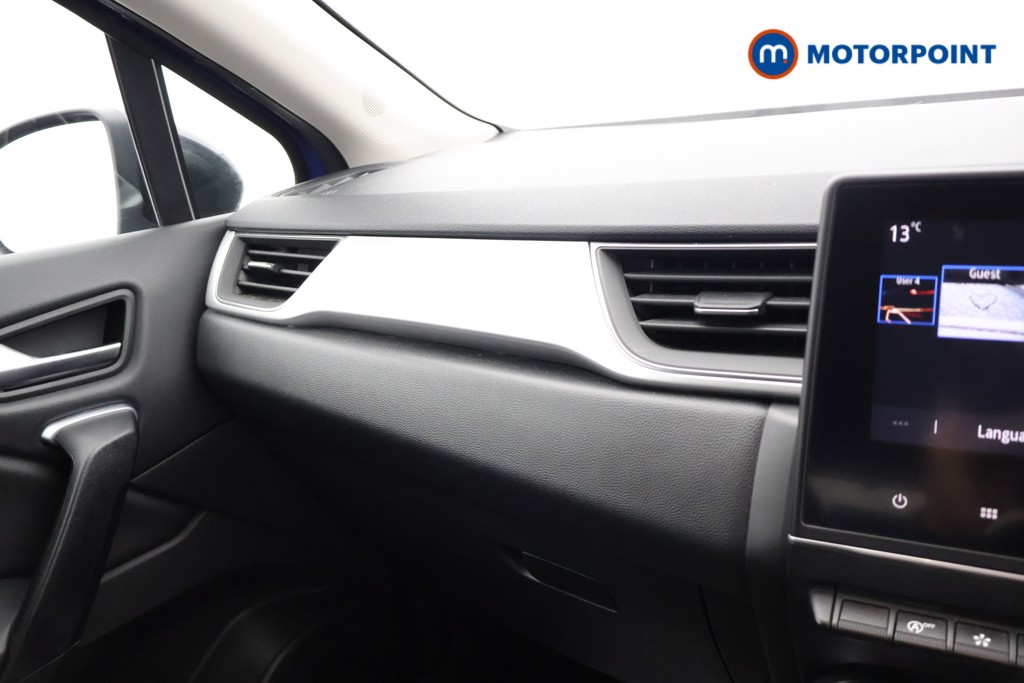 Renault Captur Se Edition Manual Petrol SUV - Stock Number (1685838) - 11th supplementary image