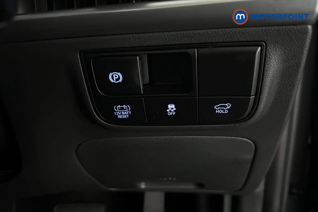 Hyundai Tucson Ultimate Automatic Petrol-Electric Hybrid SUV - Stock Number (1685936) - 11th supplementary image