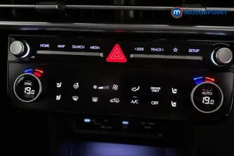 Hyundai Tucson Ultimate Automatic Petrol-Electric Hybrid SUV - Stock Number (1685936) - 12th supplementary image