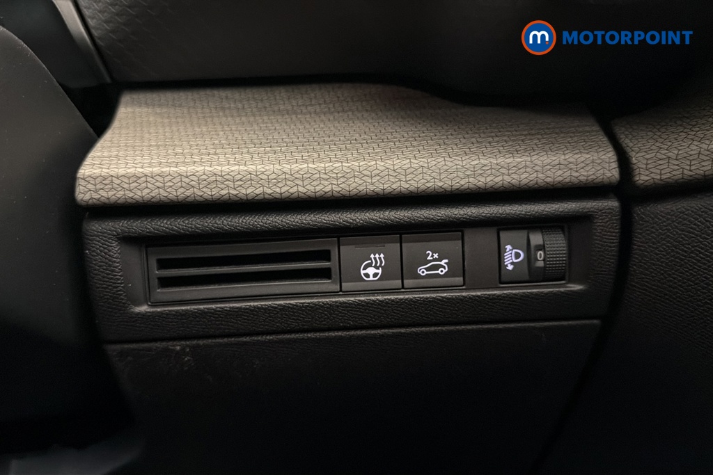 Citroen C5 X Shine Plus Automatic Petrol Hatchback - Stock Number (1686008) - 11th supplementary image