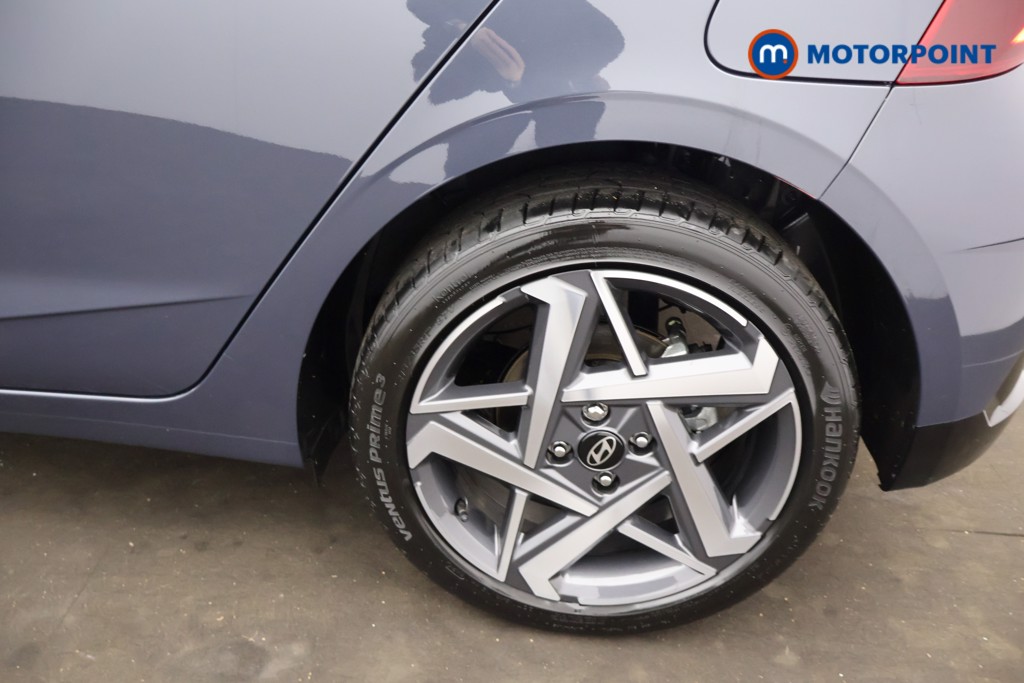 Hyundai I20 Tech Line Automatic Petrol Hatchback - Stock Number (1686025) - 32nd supplementary image