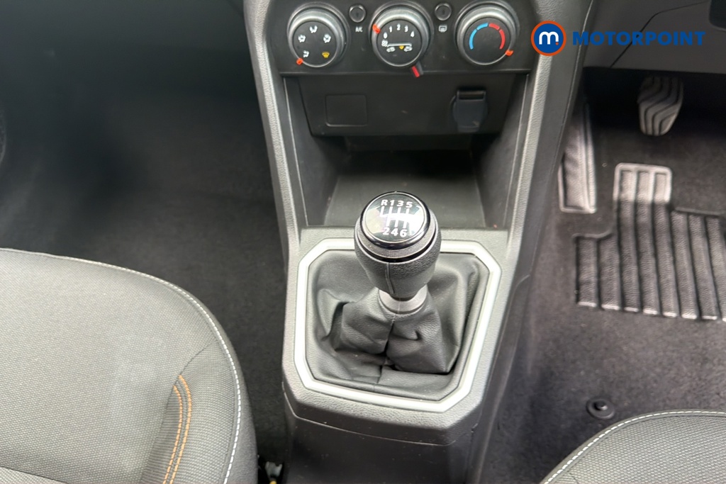 Dacia Sandero Stepway Expression Manual Petrol Hatchback - Stock Number (1686349) - 15th supplementary image