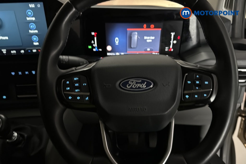 Ford Transit Custom Limited Manual Diesel Panel Van - Stock Number (1686430) - 2nd supplementary image