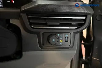 Ford Transit Custom Limited Manual Diesel Panel Van - Stock Number (1686430) - 11th supplementary image