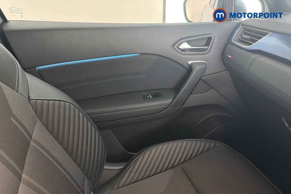 Renault Captur Esprit Alpine Automatic Petrol-Electric Hybrid SUV - Stock Number (1686658) - 10th supplementary image