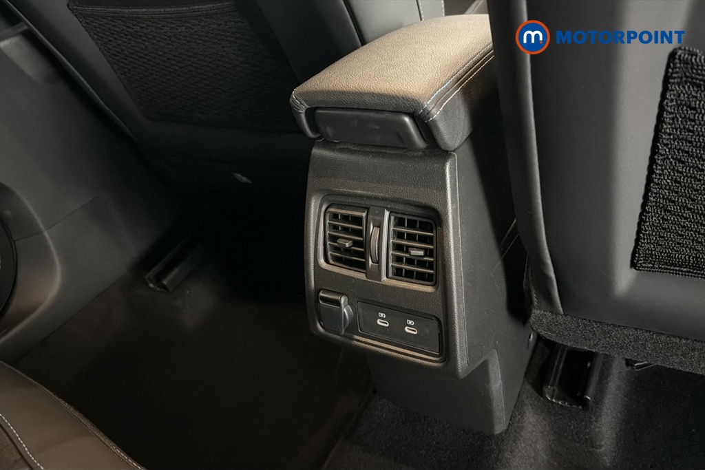 Renault Captur Esprit Alpine Automatic Petrol-Electric Hybrid SUV - Stock Number (1686658) - 28th supplementary image