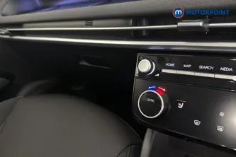 Hyundai Tucson Premium Manual Petrol SUV - Stock Number (1686673) - 14th supplementary image
