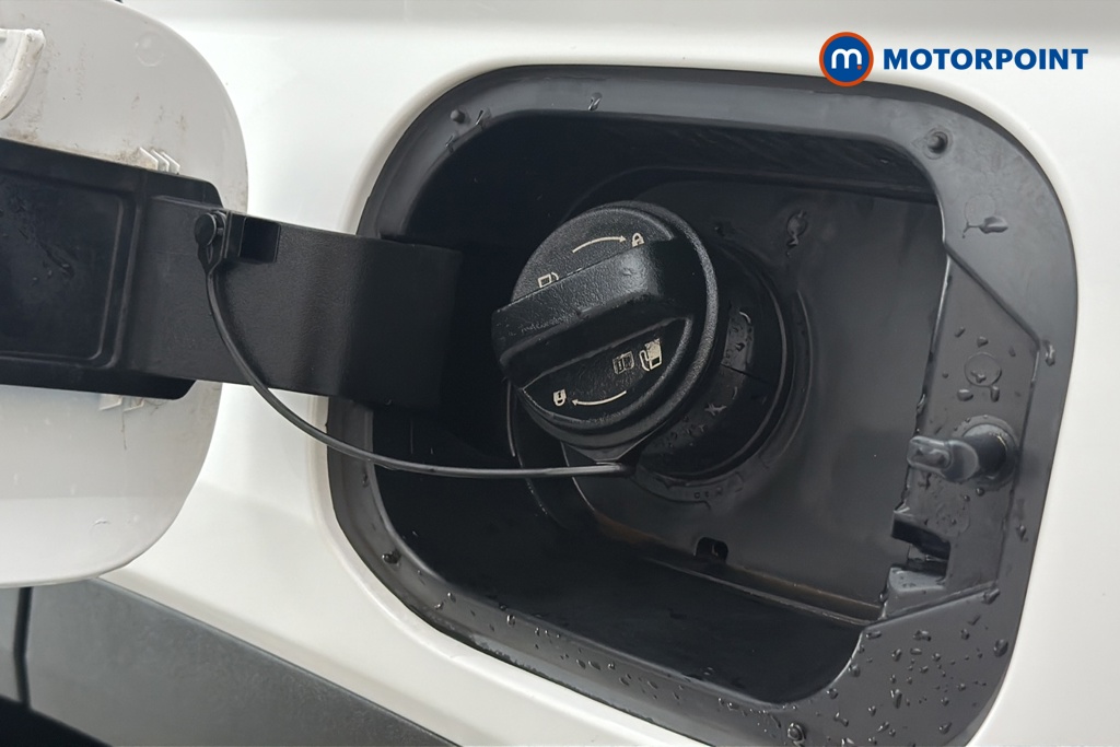 Hyundai Tucson Premium Manual Petrol SUV - Stock Number (1686673) - 41st supplementary image