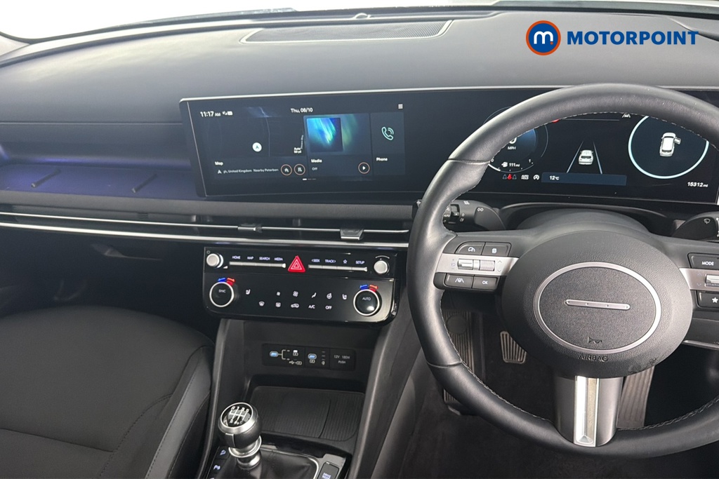 Hyundai Tucson Premium Manual Petrol SUV - Stock Number (1686673) - 1st supplementary image