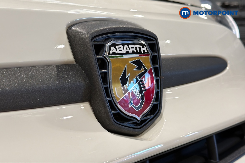 Abarth 695 Turismo Automatic Petrol Convertible - Stock Number (1686859) - 995th supplementary image
