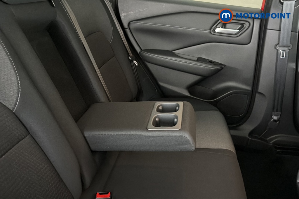 Nissan Qashqai N-Connecta Automatic Petrol-Electric Hybrid SUV - Stock Number (1687112) - 26th supplementary image