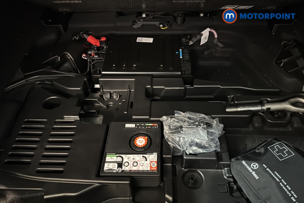 Mercedes-Benz A Class Amg Line Automatic Petrol Saloon - Stock Number (1687347) - 33rd supplementary image