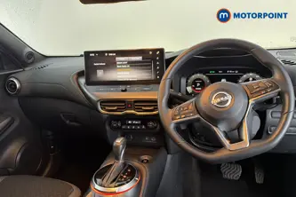 Nissan Juke N-Connecta Automatic Petrol SUV - Stock Number (1642401) - 2nd supplementary image