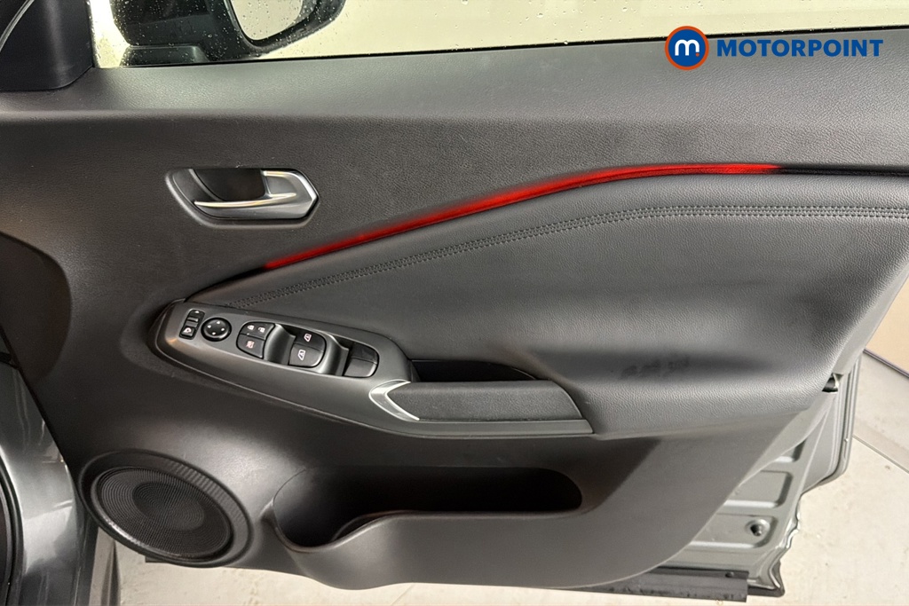 Nissan Juke N-Connecta Automatic Petrol SUV - Stock Number (1642401) - 18th supplementary image