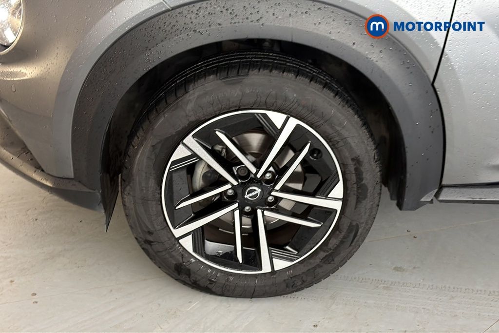 Nissan Juke N-Connecta Automatic Petrol SUV - Stock Number (1642401) - 44th supplementary image