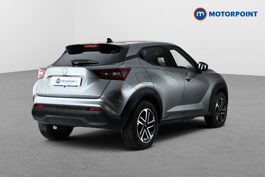Nissan Juke N-Connecta Automatic Petrol SUV - Stock Number (1642401) - Passenger side rear corner