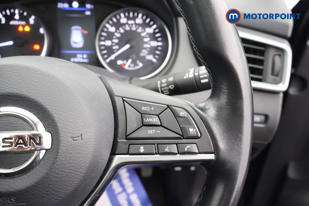 Nissan Qashqai Tekna Manual Petrol SUV - Stock Number (1668329) - 3rd supplementary image