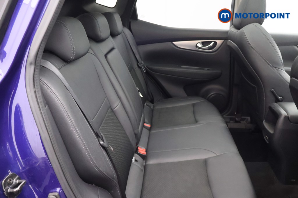 Nissan Qashqai Tekna Manual Petrol SUV - Stock Number (1668329) - 17th supplementary image